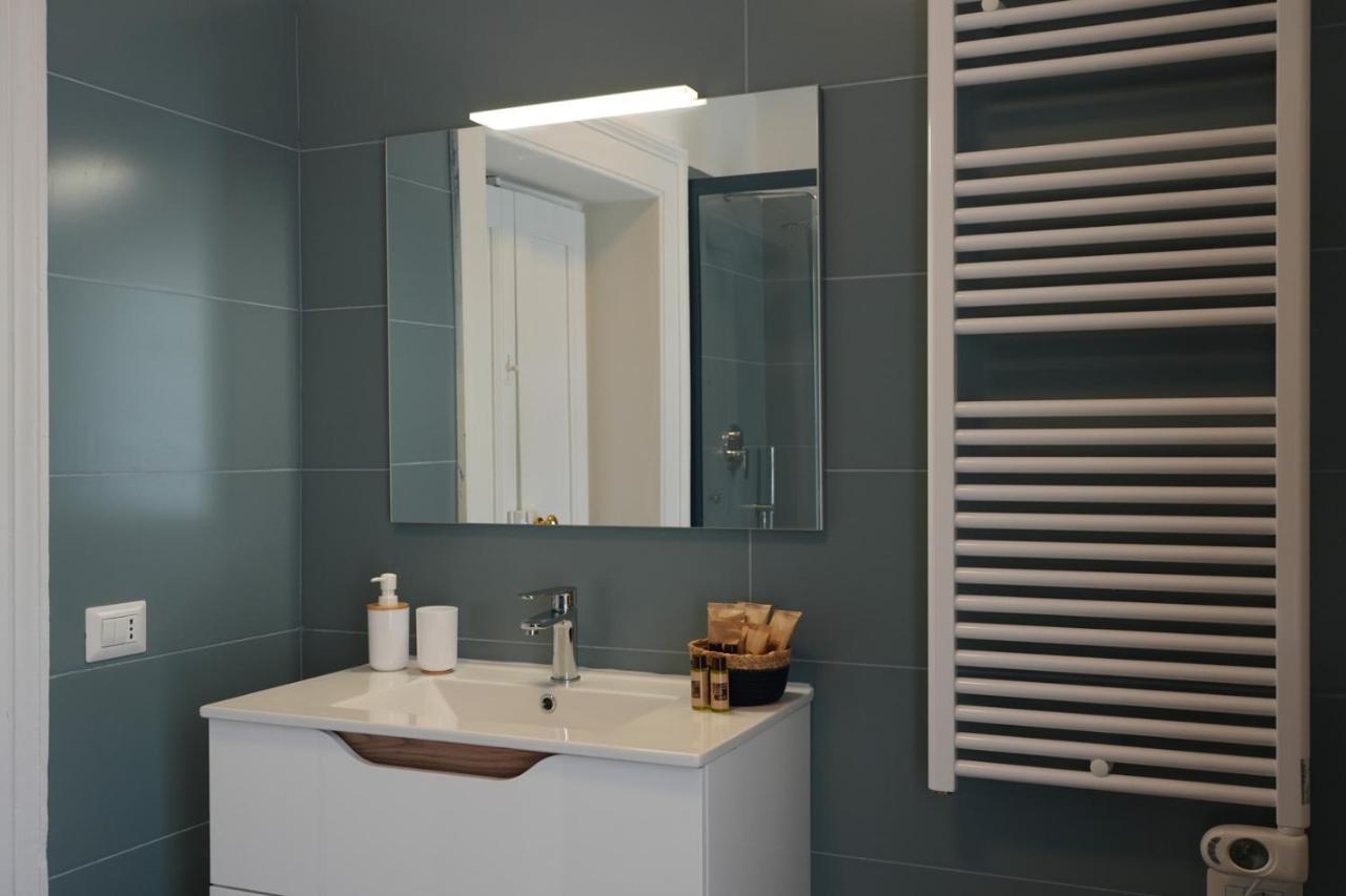 Palazzo Manzoni Apartments Bari Pokoj fotografie