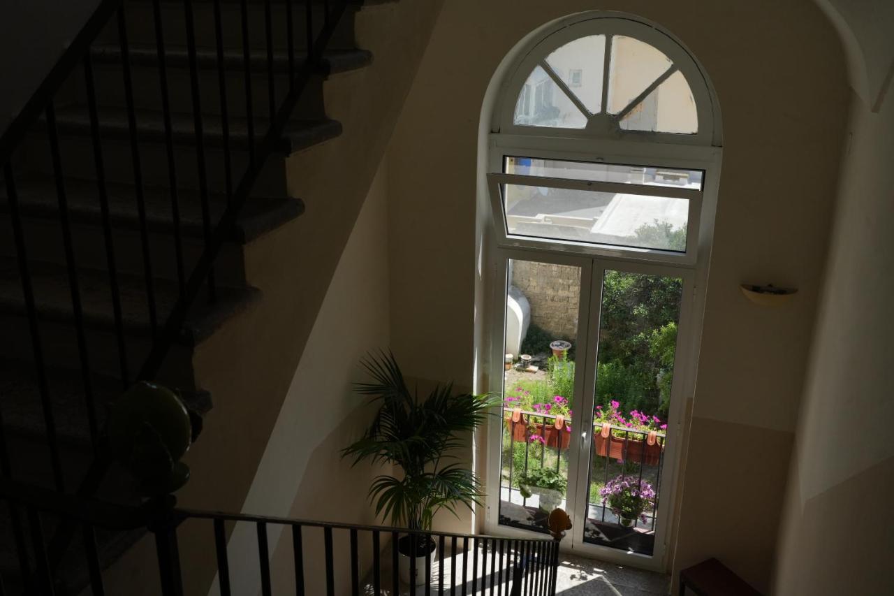 Palazzo Manzoni Apartments Bari Exteriér fotografie